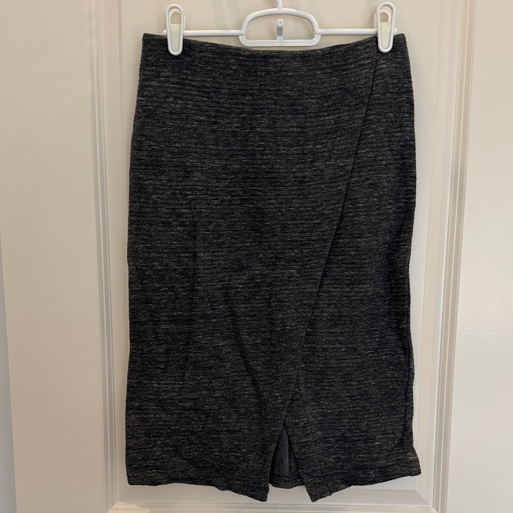 LOFT Charcoal Pencil Skirt